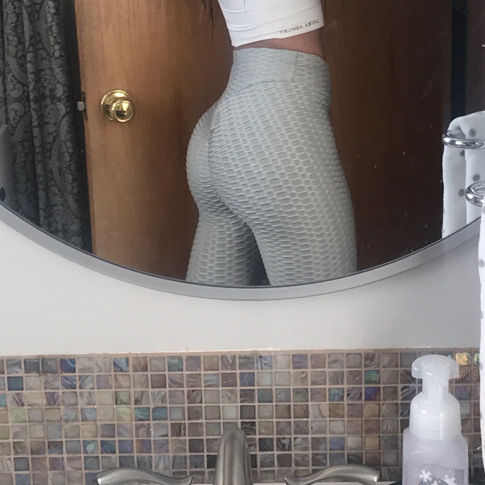 Booty lifting leggings